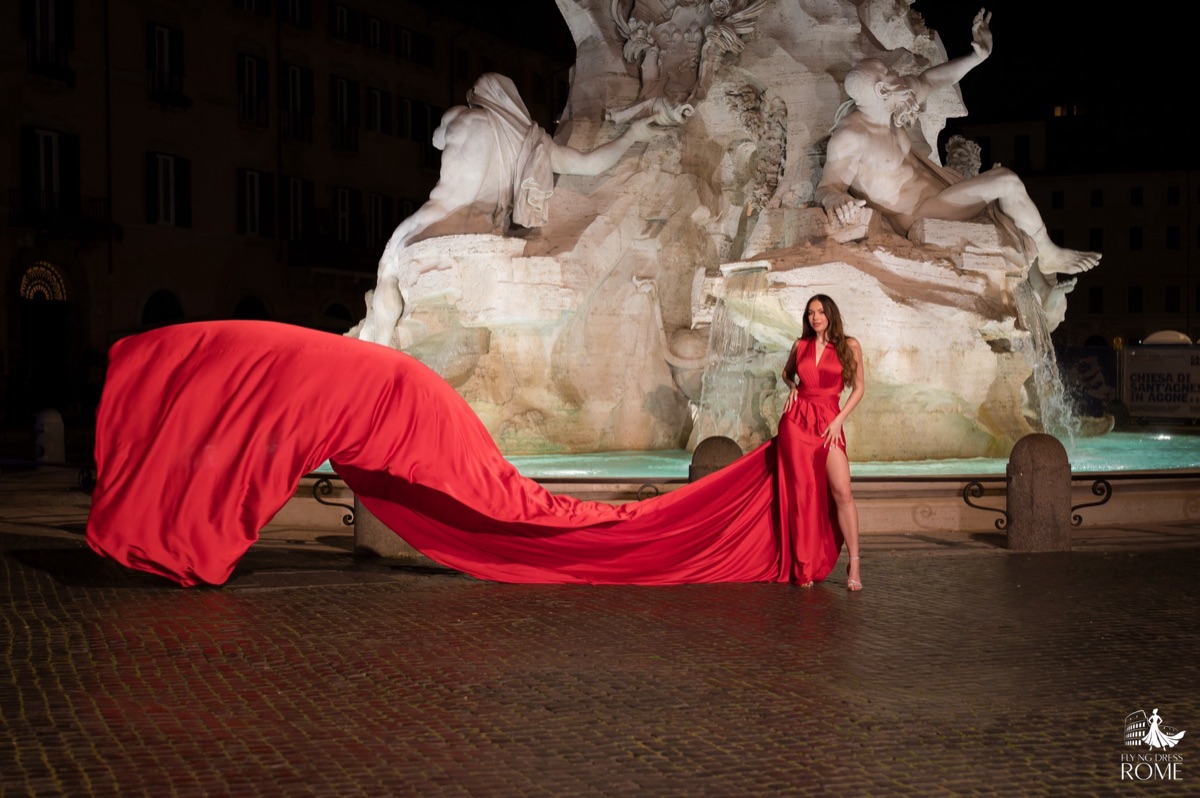 Vestido volador en Plaza Navona
