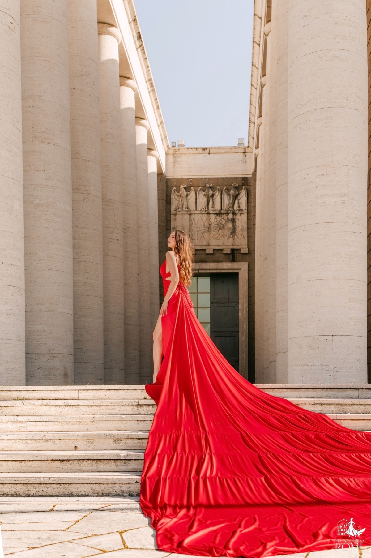 Shooting photo flying dress au Planétarium de l’EUR, Rome
